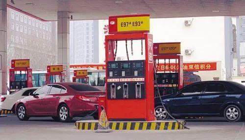 济宁加油站爆料视频大全,揭秘幕后真相与日常趣事 第2张 济宁加油站爆料视频大全,揭秘幕后真相与日常趣事 第2张